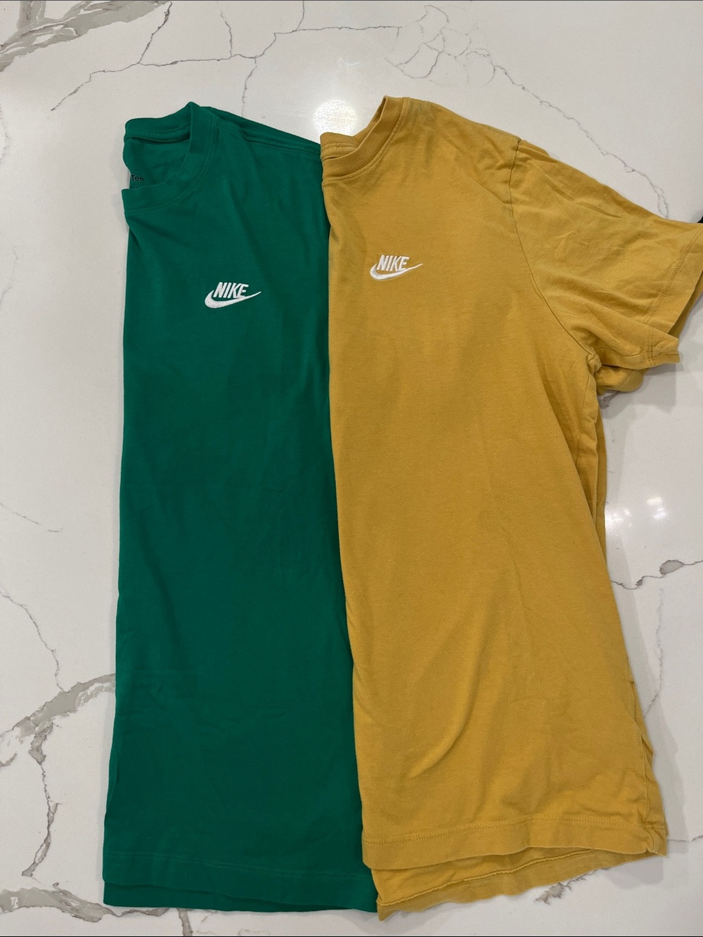 Nike Crewneck Tee Pair - Green & Mustard